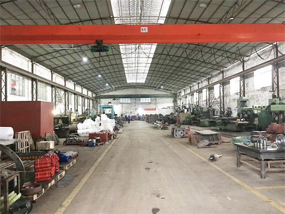 機加(jiā)工車間(jiān)